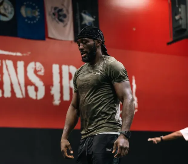 Terence Crawford, partnership crown coin casino