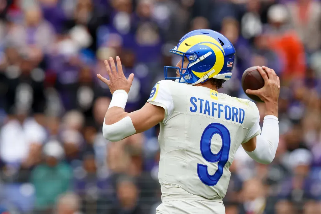 USATSI 27309261 - Portrait with football player.