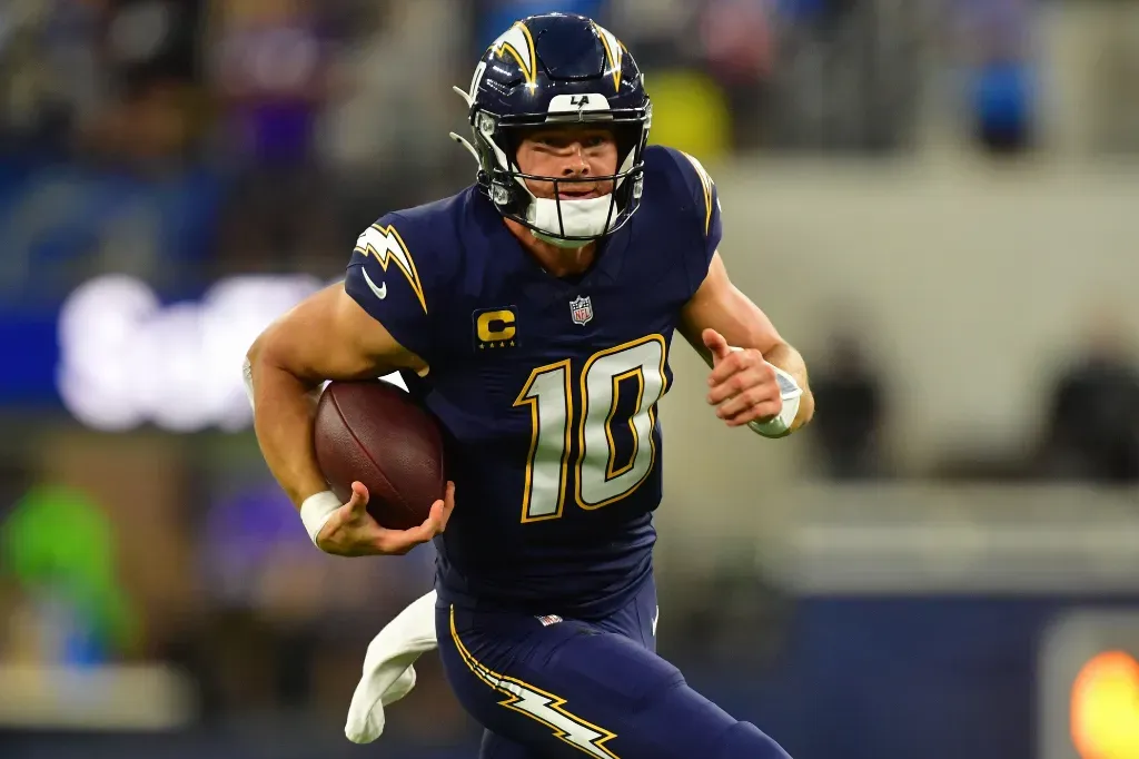 USATSI 27401026 - Portrait with football player.