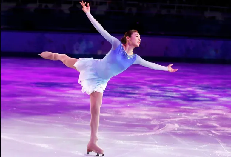 Figure Skating - Portrait with graceful pose.
