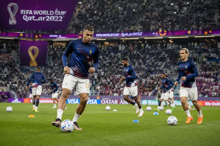 World Cup players - Photo with warm-up session.